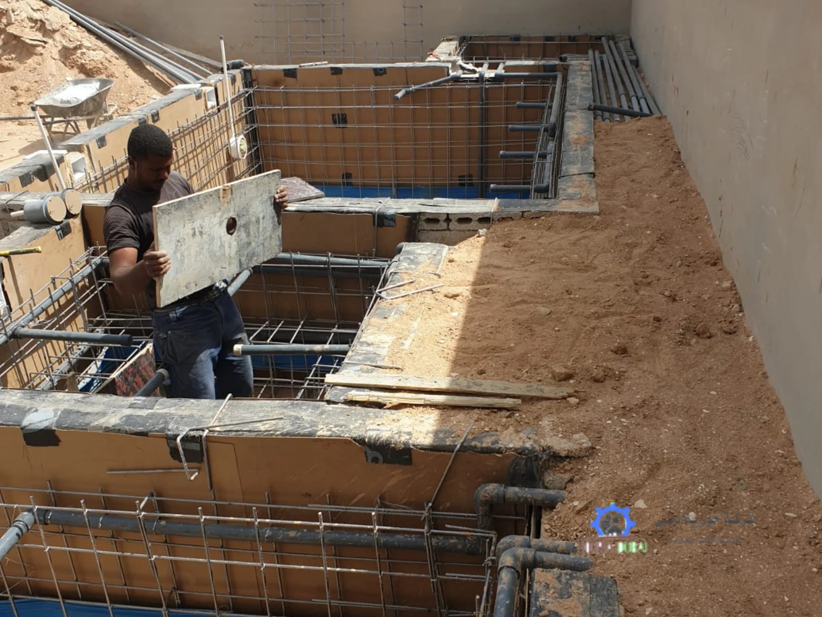 حورية دبي بناء مسبح في البيت | 0550055284 2 فوائد بناء مسبح في البيت