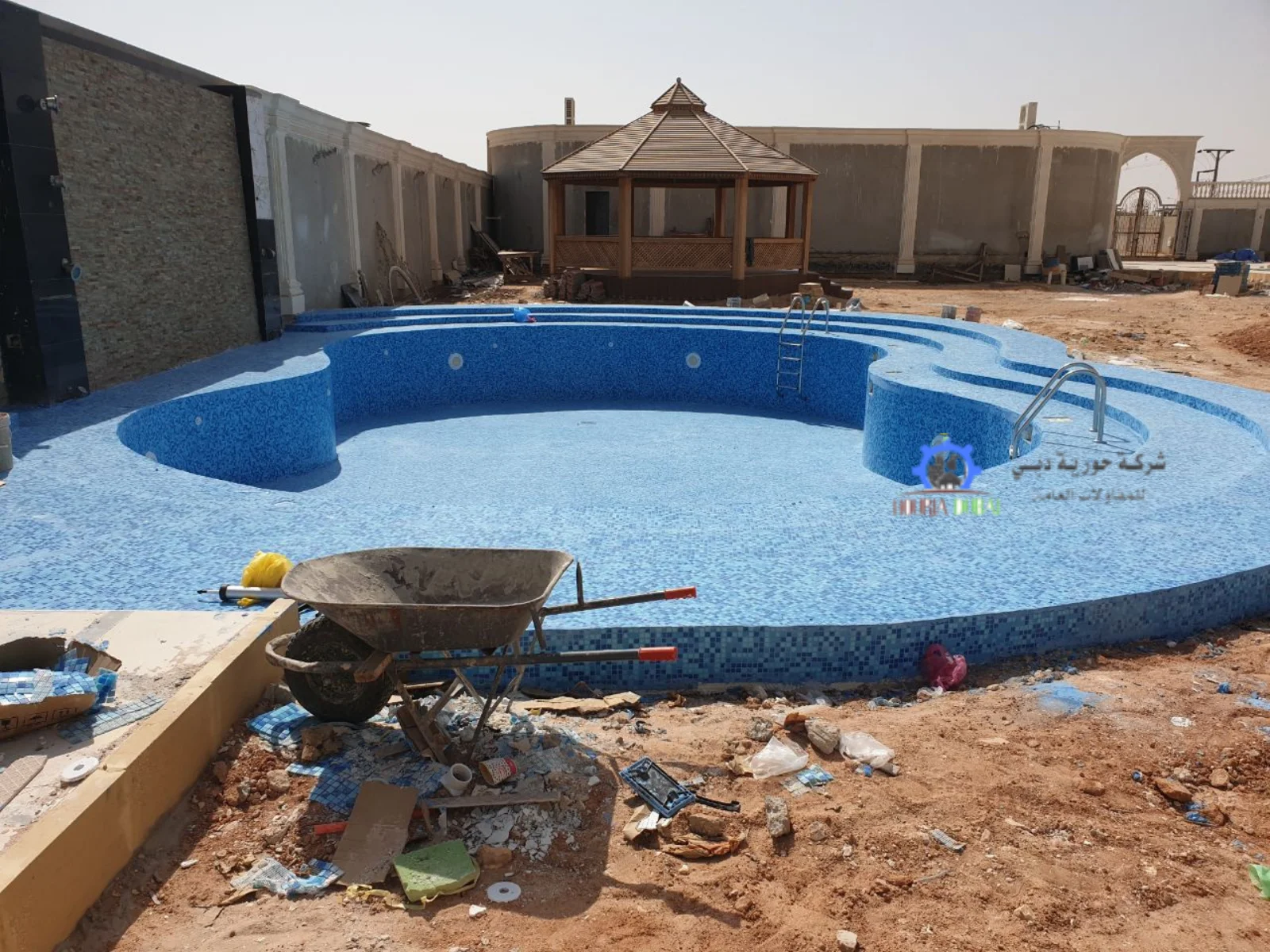 انشاء مسابح بالرياض 0550055284 4 كيفية اختيار تصميم يناسب مساحة الحديقة